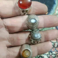 4 عدد انگشتر نقره که 3 عدد باباقوری و دیگری یمنی