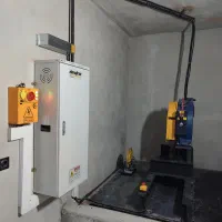 نصاب تعمیرکار سرویس کار انواع آسانسور و بالابر