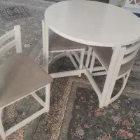 میز غذاخوری