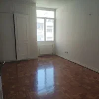 ۱۵۰ متری دو خوابه قدیمی ط اول قیطریه