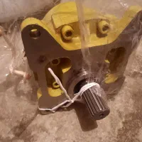 پمپ هیدرولیک D65 کوماتسو محصول کشورایتالیا