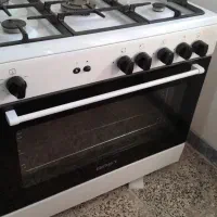 گاز درخت نو تمیز