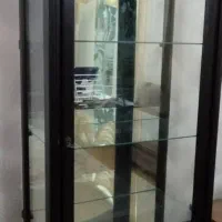 بوفه شیشه ای