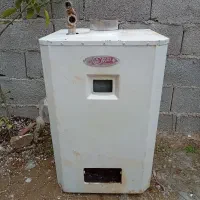 اب کرمکن گازی دیواری ۴۰لیتری