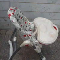 صندلی غذای بچه