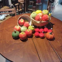 فر‌وشندگی در گالری صنایع دستی