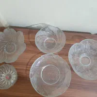 تعدادی ظروف میوه خوری به فروش میرسد