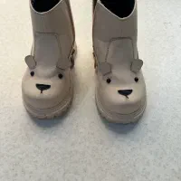 بوت بچگانه