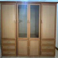 کمد و کتابخانه