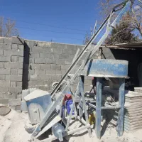 میکسر بتن میز ویبره بالابرپاکت دارسنگ مصنوعی قالب