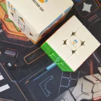 روبیک مانستر گو ۴ در ۴ هرمی