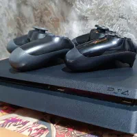 ps4اسلیم۵۰۰ سالم و تمیز
