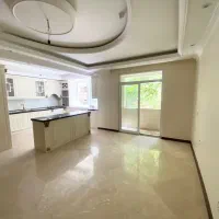 نیاوران مرجان / ۱۳۰متر ۳خواب کلید نخورده /آفتابگیر
