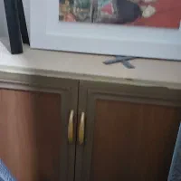 جاکفشی در حد نو وتابلو وگل وگلدان