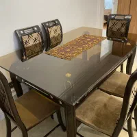 میز ناهار خوری شش نفره