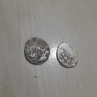 با سلام.. دوعدد سکه قرانی و یک عدد سکه خارجی