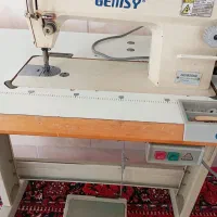 چرخ خیاطی دیناب دار راست دوز در حد نو