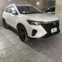 ام‌جی آریکس 5 پلاک شده