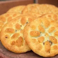 استاد کار کلوچه پزی
