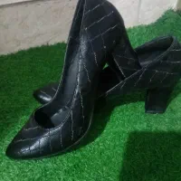 دوعدد کفش مجلسی زنانه