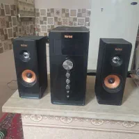 یه عدد اسپیکر درحد نو
