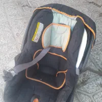 صندلی کودک و کالسکه