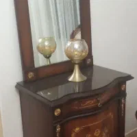 آینه وکنسول