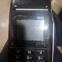 یک عدد دستگاه کارتخوان موجود هست