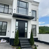 ویلای دوبلکس با استخر روباز