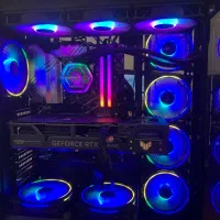 متخصص IT  مدیریت IT آماده همکاری