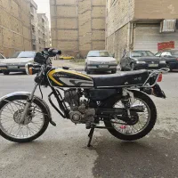هوندا ۲۰۰ کاربراتوری کارخانه پرقدرت و پرشتاب