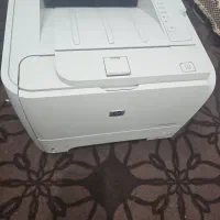 پرینتر ۲۰۳۵ تمیز با یک کارتریج اصلی اضافه