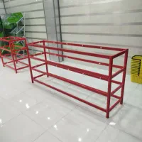 ویترین پیشخوان فلزی شیشه خور