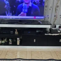 میز تلوزیون در حد نو