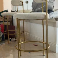 ۴ عدد صندلی کانتر سالم و تمیز