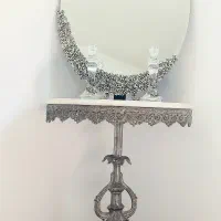 اینه و کنسول