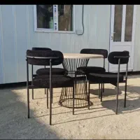 میز و صندلی غذاخوری مانی۲۸۸