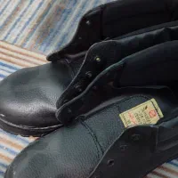 کفش ایمنی بهشتیان