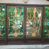 درب آهنی و نرده