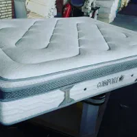 تشک دو نفره به قیمت پارسال در چهارراه انقلاب