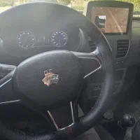 کوییک GXR سفید مشکی برج یازده ۴۰۳