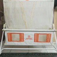 گهواره تاشو در حد نو بسیار شیک