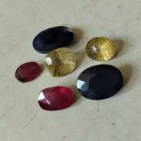 نگین یاقوت  معدنی جواهری