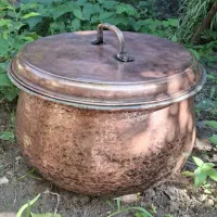 دیگ مسی تاریخی قدمت ۸۰ سال به بالا