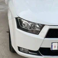 دنا کارمندی