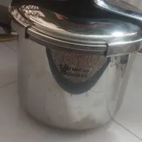 زودپز ژاپنی اصل چند بار استفاده شده دوتا درب داره|ظروف پخت‌وپز|تهران, آبشار تهران|دیوار