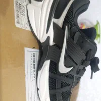 کفش Nike V2K Run سایز ۳۸ ،۳۷.۵۰
