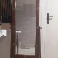 اینه چوبی در حد نو