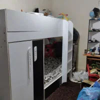 تختخواب دو طبقه با کمدو کتابخانه و دو کشو