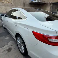 آزرا گرنجور